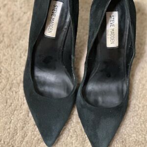 Steve Madden Black Suede Heels - Size 7